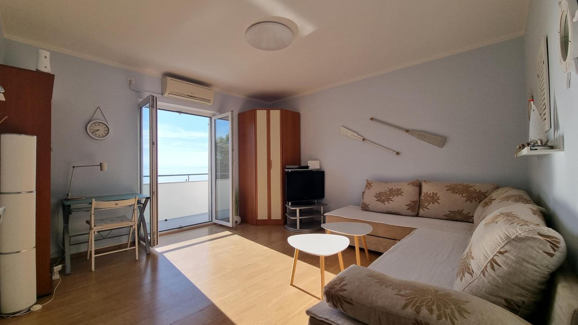 Apartment With Direct Sea View, Free Parking And Close To Beaches And Promenade Lovran Ngoại thất bức ảnh